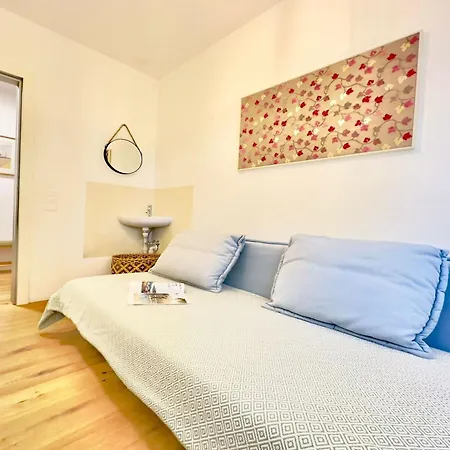 Charm With Balcony And Parking - Happy Ascona