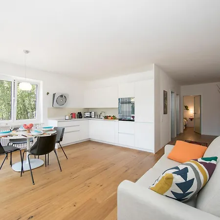 Charm With Balcony And Parking - Happy * Ascona