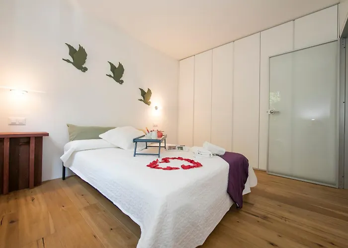 아파트 Charm - Happy *